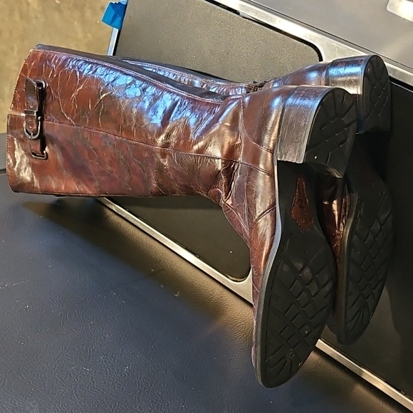 BORN CROWN Brown Distressed Leather Tall Riding Equestrian Boot W22541 SZ 7.5M - Picture 4 of 15